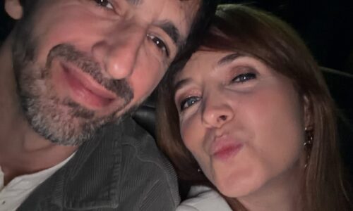 Poliana Abritta posa com filhos para celebrar aniversário: "Alegria e gratidão pela vida"