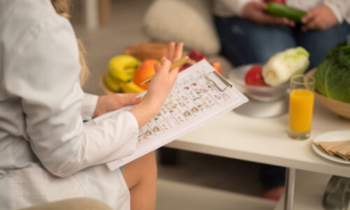 Compulsão alimentar: o que é, sintomas, causas e tratamento